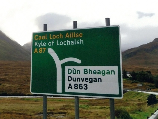 スコットランド道路標識